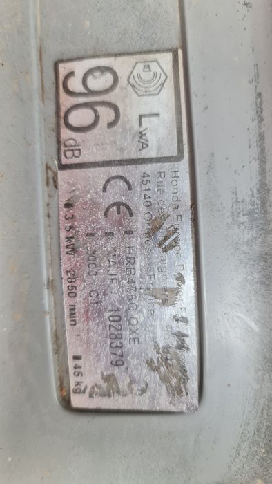 Masina de tăiat iarba profesionala HONDA hrb 476c model