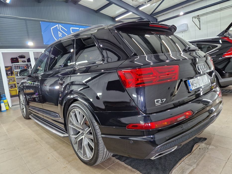 AUDI Q7 2018 — imagine 3