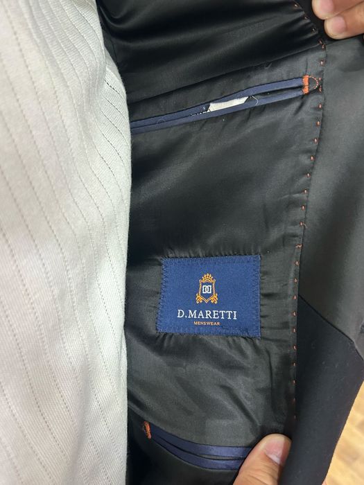 Продам смокинг бренда D.Maretti