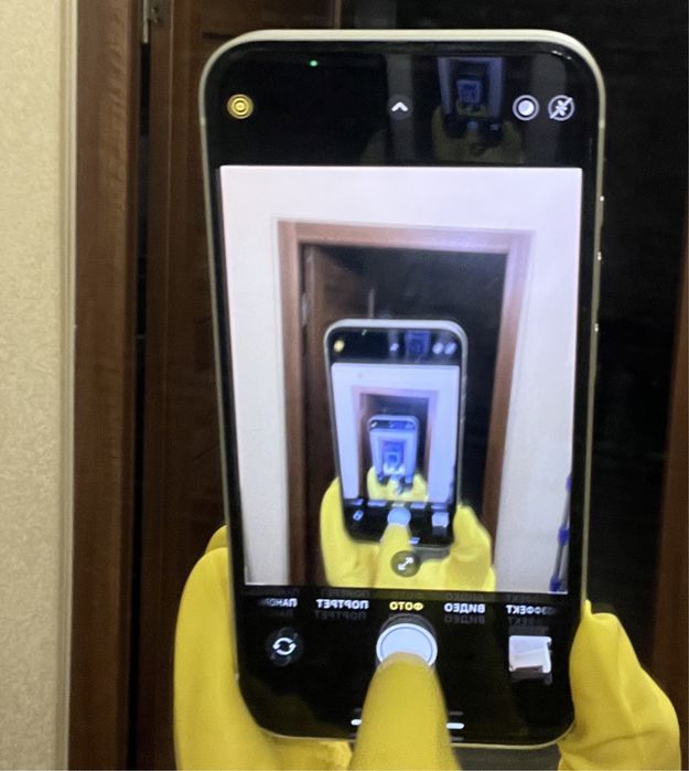 Продам срочно iPhone 13 - 256 gb