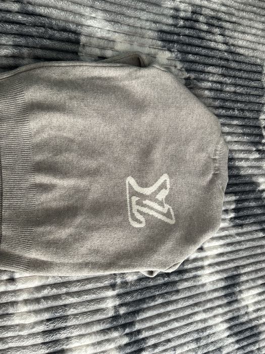 Louis vuitton sweater