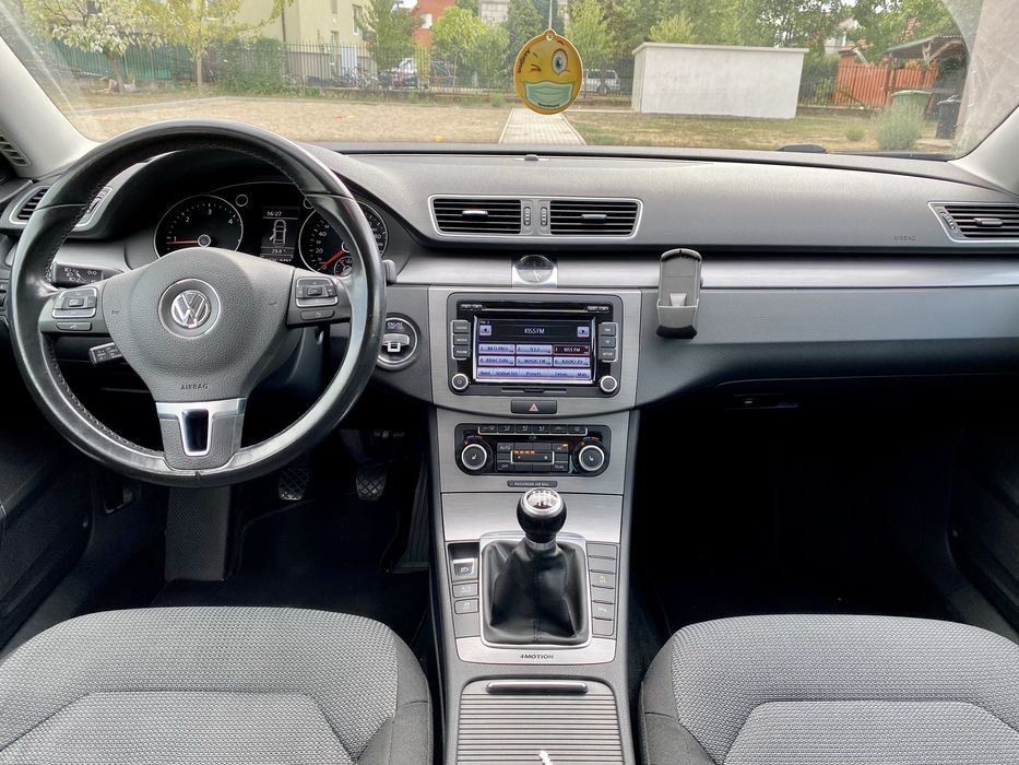 VOLKSWAGEN Passat 2012 — imagine 4