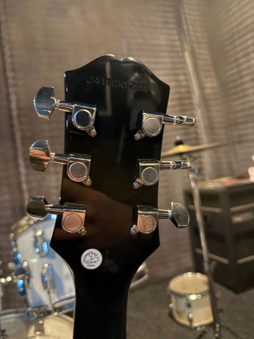 Se vinde urgent ‼️chitara Les Paul‼️