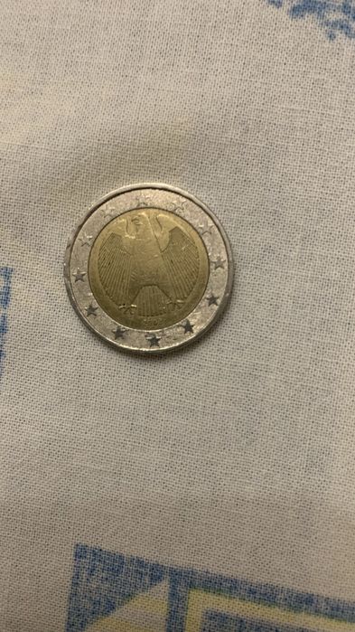 Монеты 2 и 1 евро