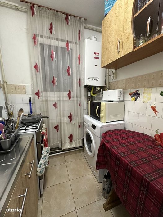 Apartament 2 camere, 38 mp, zona Tudor