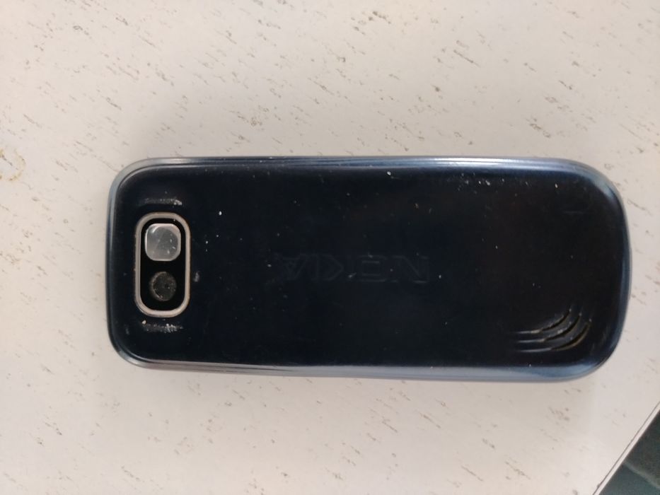 3 кнопочных телефона (для запчастей)