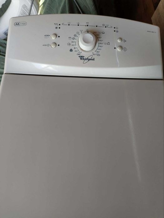 ПЕРАЛНЯ  Whirlpool AWE 2217