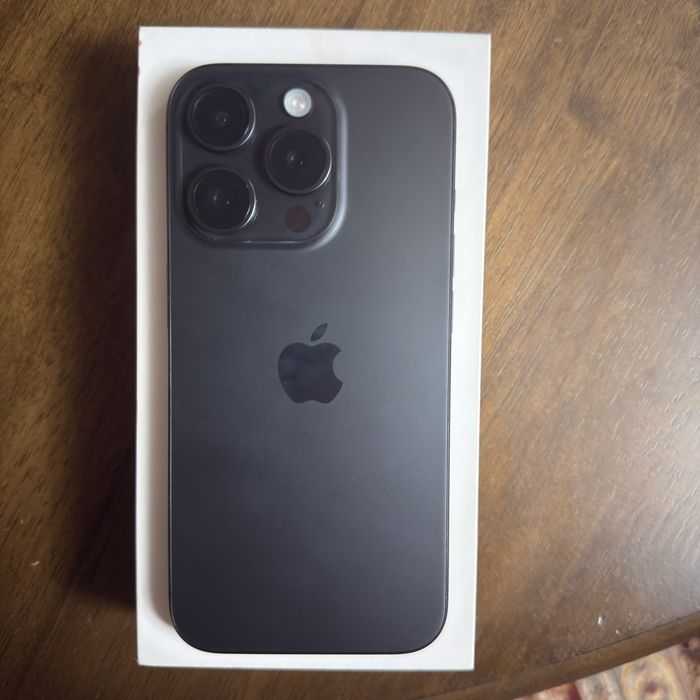 iPhone 15 Pro 256 GB – Doar desigilat, stare impecabilă