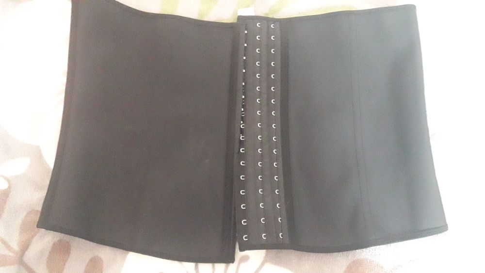 утягивающий пояс