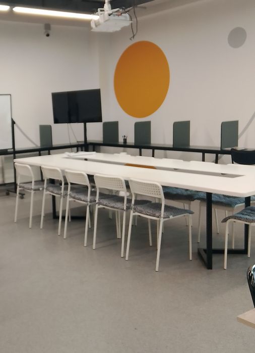 Стол переговорный / офисный