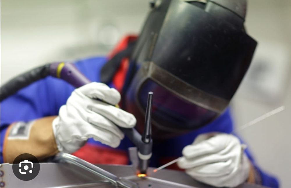 Сварочные работы любой сложности на выезд, сварка отплений