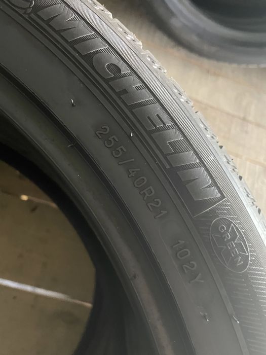 255/40/21 Michelin 4 бр 5-6 мм 2017