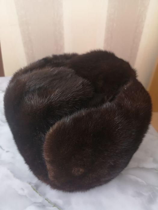 Продам норковую шапку