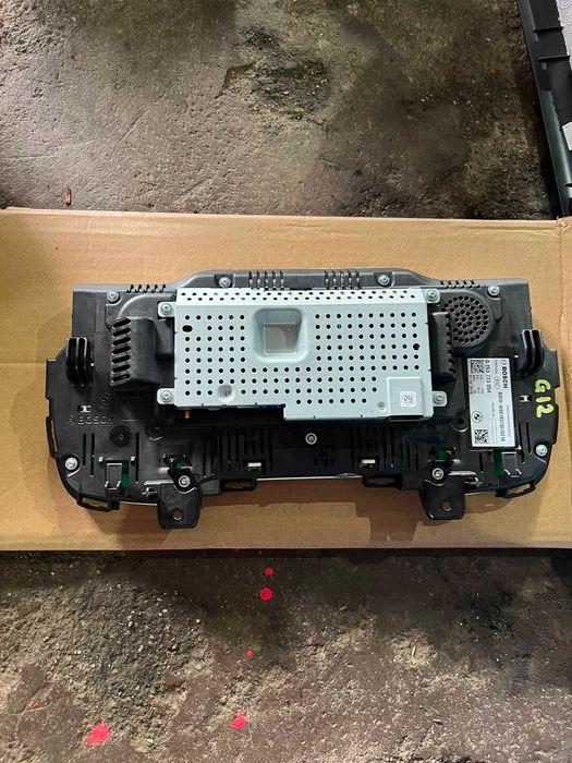 Ceasuri digitale 6WBA BWM G30 G38 G31 G32 G11 G12 G02 G08 G02 cod 9442426 0 263 723 054 IK6819373016210