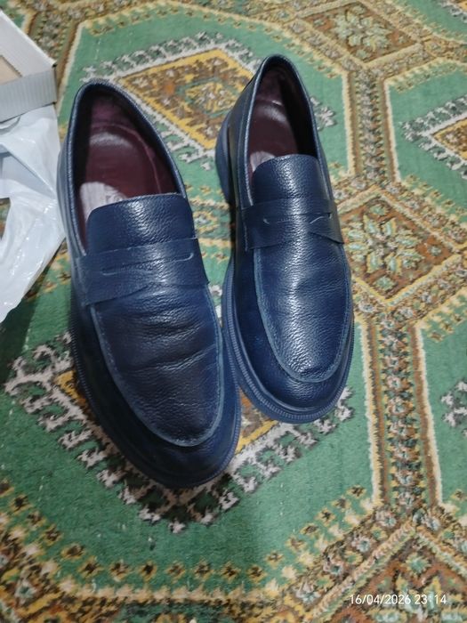 Penny loafer nomni  poyabzal
Mahsulotlar
Vizual mosliklar

undefined
u
