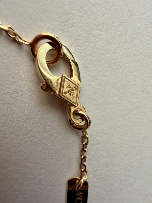 Van Cleef Alhambra  злато 18к