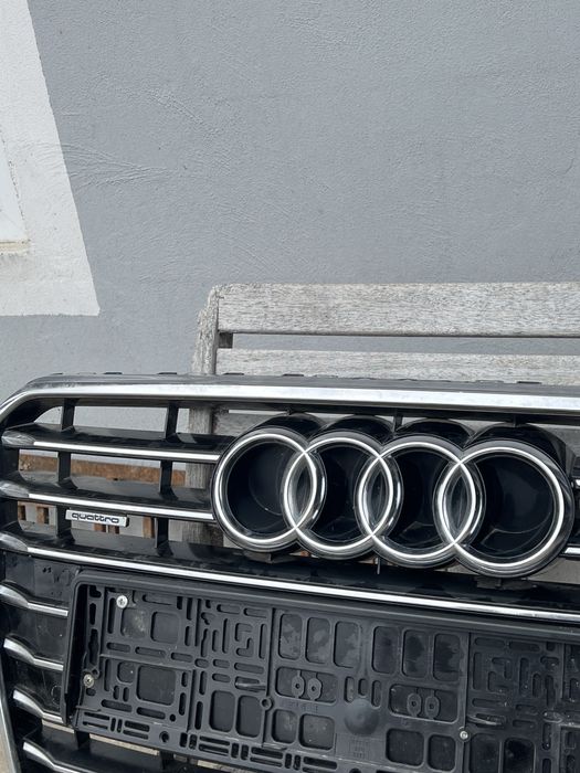 Grilă bară față Audi A7 C7, an 2010-2014 +4 senzori