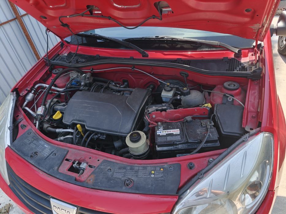 Vând Dacia Sandero
