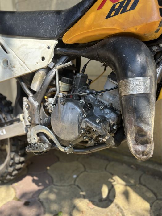 Motocicleta Suzuki RM80