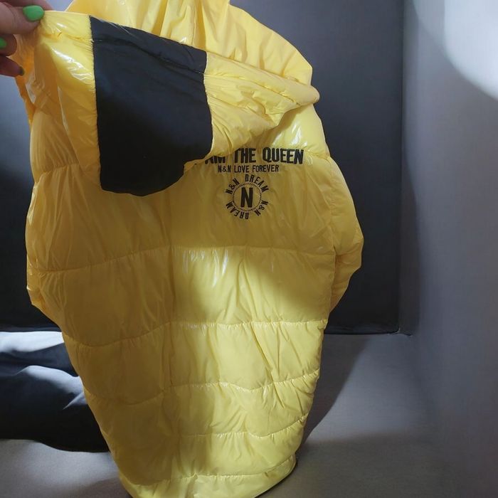 Куртка классная, модная, тёплая