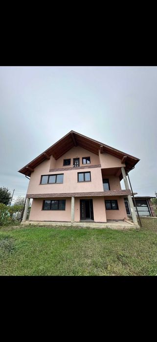 Vila de vanzare da persoana privata