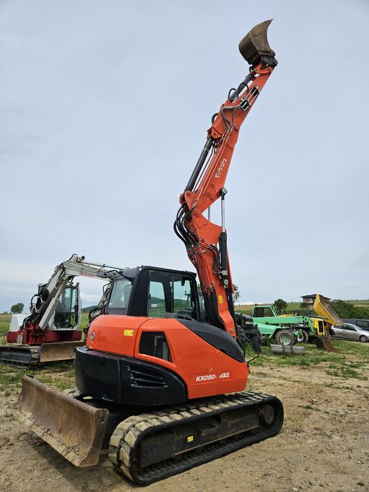 Excavator kubota 8.7 tone