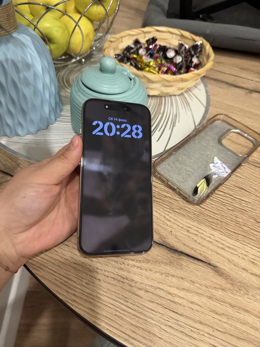 Iphone 16 Pro продам
