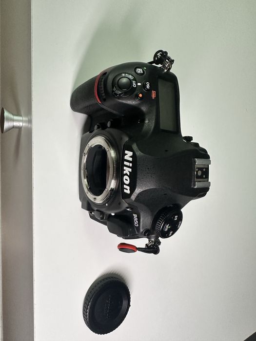 Nikon D850 + 25 800 кадъра | Перфектно състояние