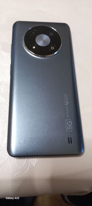 Лот смарт телефони- 4 бр. за 250лв.