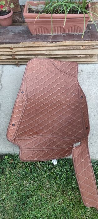 Комплект кожени калъфи за седалки и стелки за Hyundai Tucson 2017