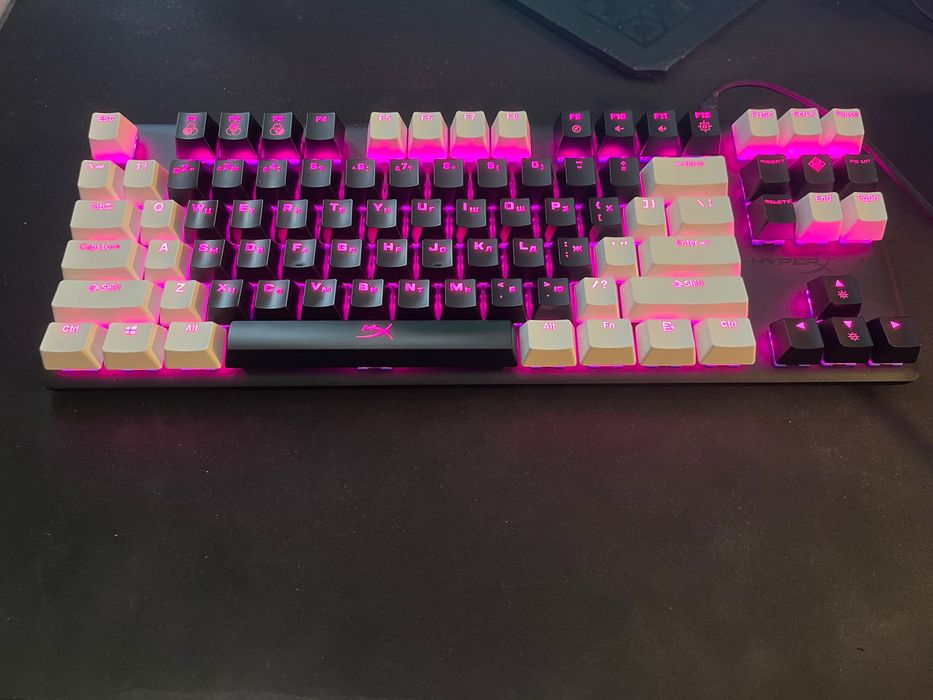 Клавиатура HyperX