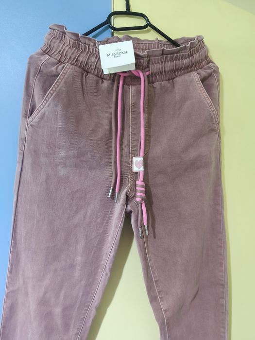 Дамски нови дънки "Miss Roksi"