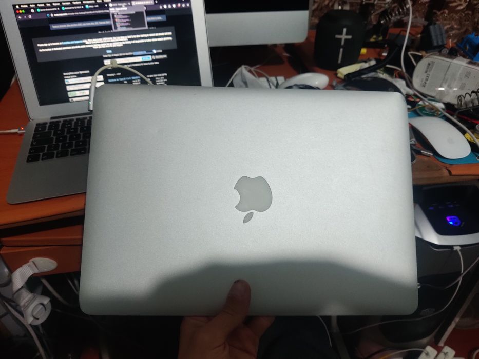 Macbook Air 13" Mid 2011 - A1369