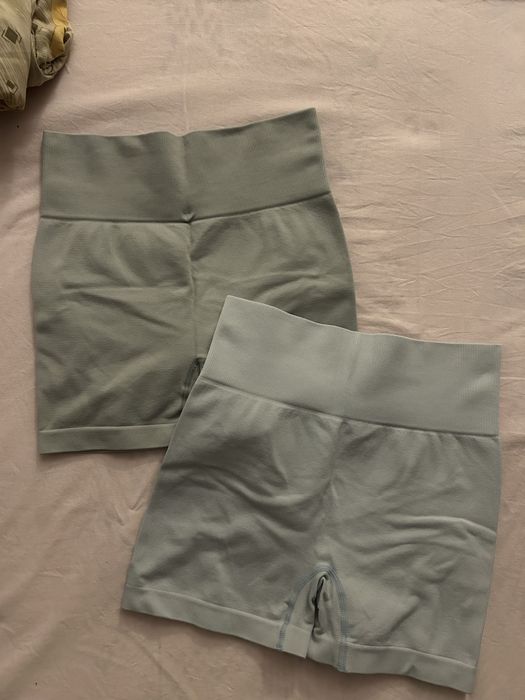 Оформящи къси клинчета - различни цветове