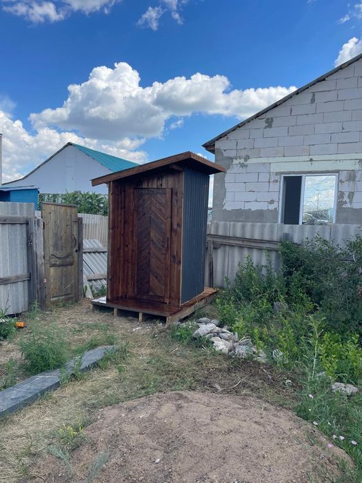 Продам уличный туалет