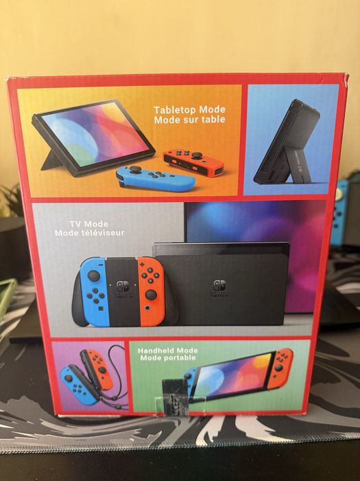 Nintendo Switch Oled  + protective case