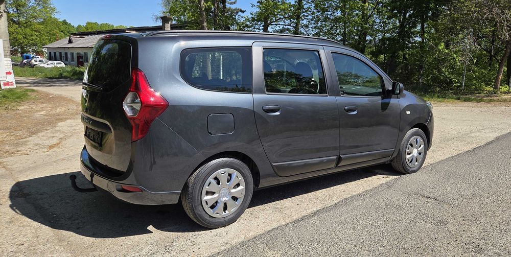 Dacia Lodgy - 1.5 DCi (5 locuri)