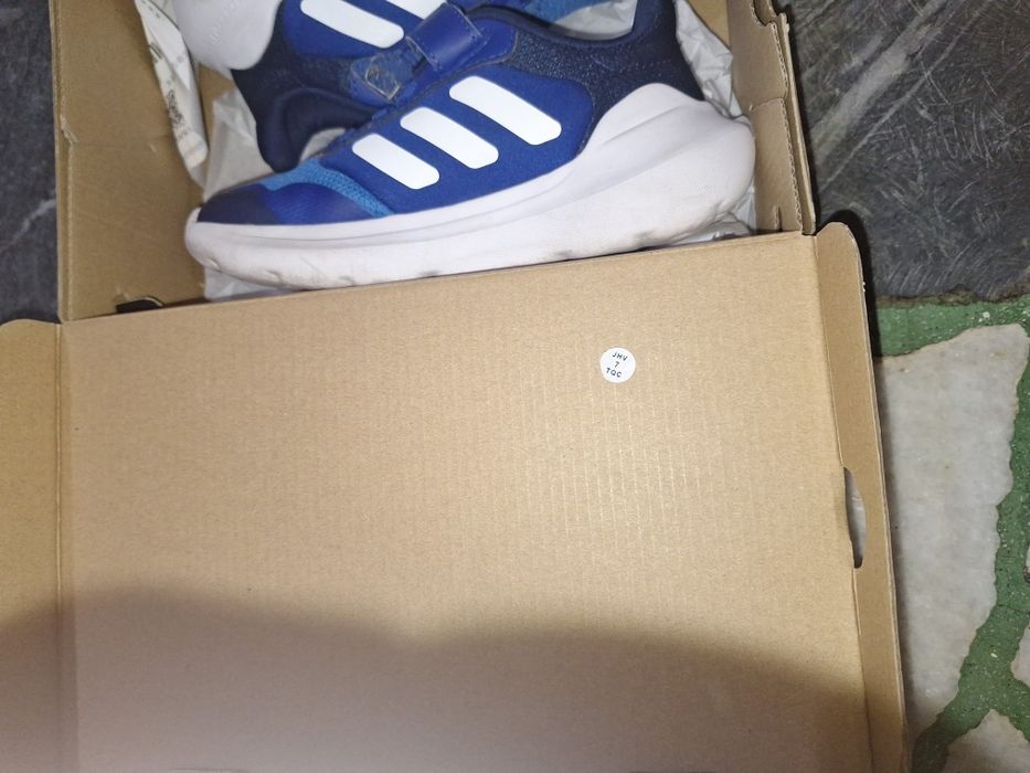 Детски адидас 21 см