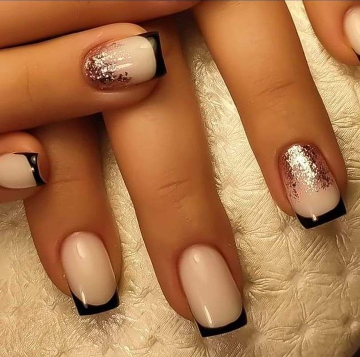 Unghiuțe cu gel manichiura