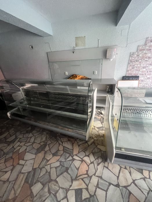 Хладилни витрини