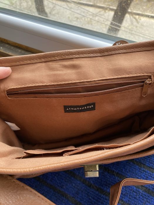 Женские сумочки разные