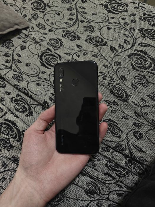 Huawei P20 Lite | 4/64 ГБ | Чёрный