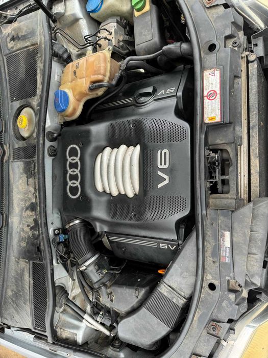 Ауди А6 1999год.