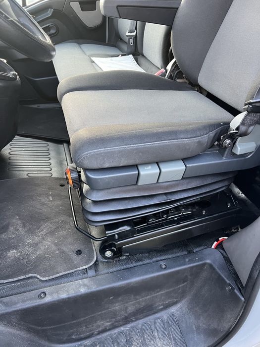 Vand Renault Master 2017 cu frig pe inghet si lift