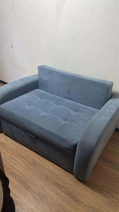Продам диван расскладывается