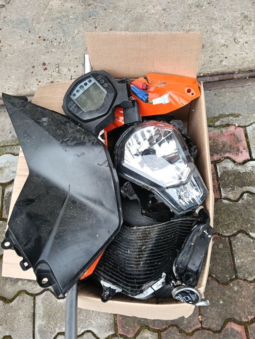 KTM Duke 125 avariat