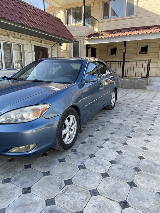 Toyota.   camry  30.