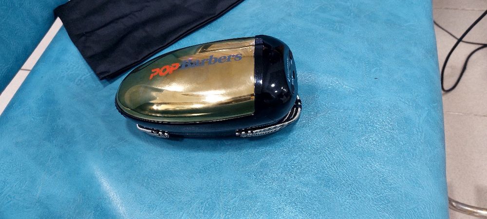 Продам массажёр для головы