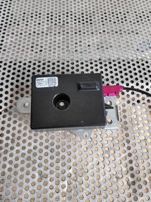 Modul Calculator Antena Bmw X3 X4 F25 F26 Cod 9325735 Dezmembrez Bmw X4 F26 2.0 D Motor B47 Xdrive 4x4 Volan Stanga Bi-Xenon