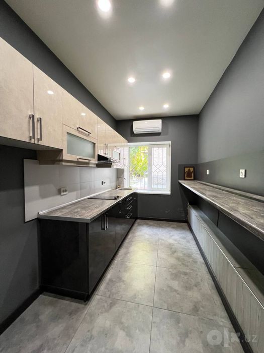 Ц1 офис аренда 6 комнат 301 м2 Street 77 вторая линия
